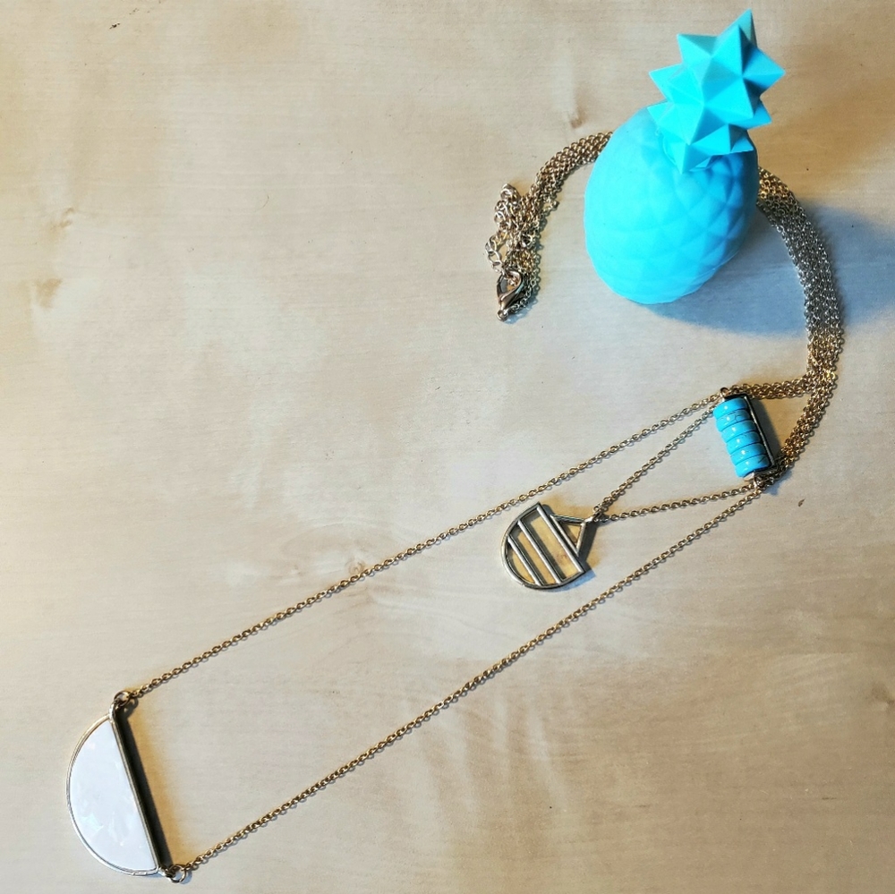 3 Tier Turquoise and Gold Necklace 💙 - NWOT